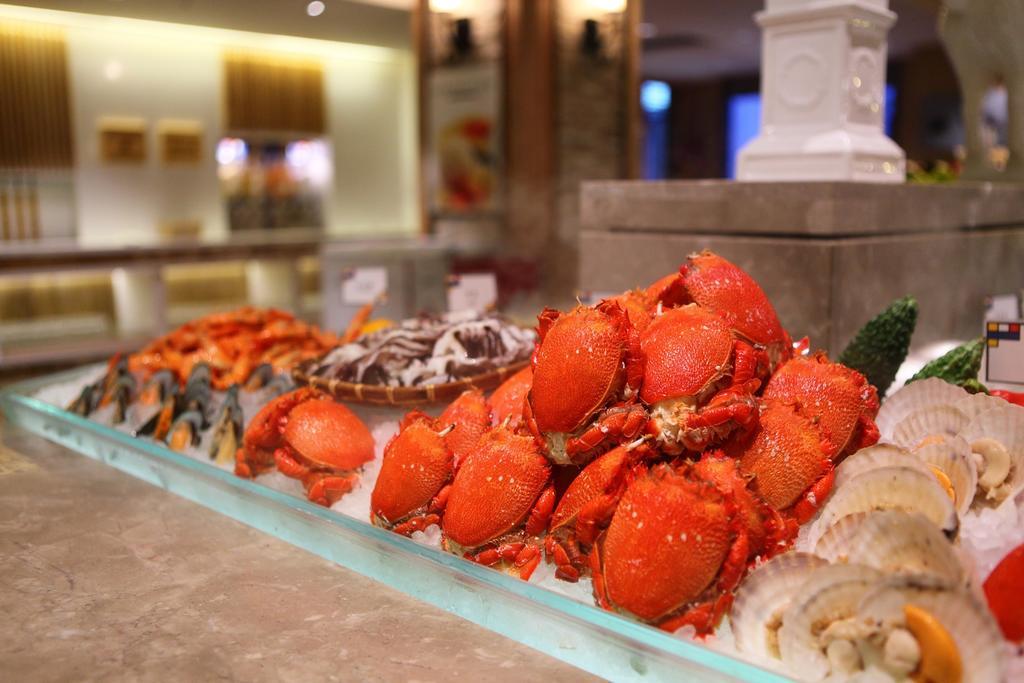 Chateau De Chine Hotel Hualien Bagian luar foto Chilli mud crab